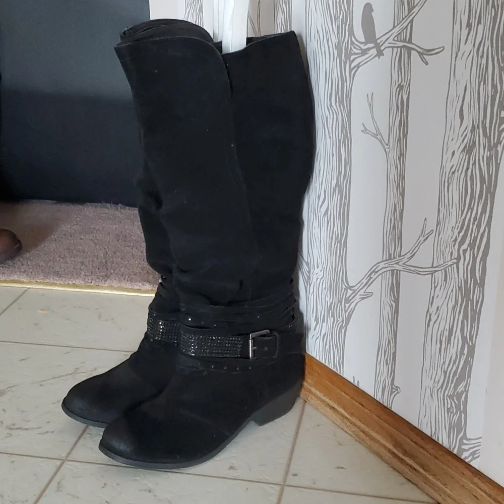 Naughty Monkey Black Suede Boots - Picture 2 of 5